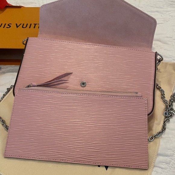 Louis Vuitton Felicia Pochette silver hardware with insert - Picture 3 of 9